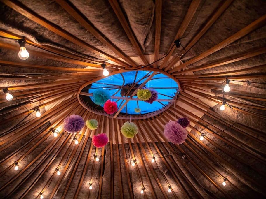 Luxury tent Giant Yurt Sleeping 8 With Spa, Catering, Walled Gardens, Nature Reserve, Free Parking *